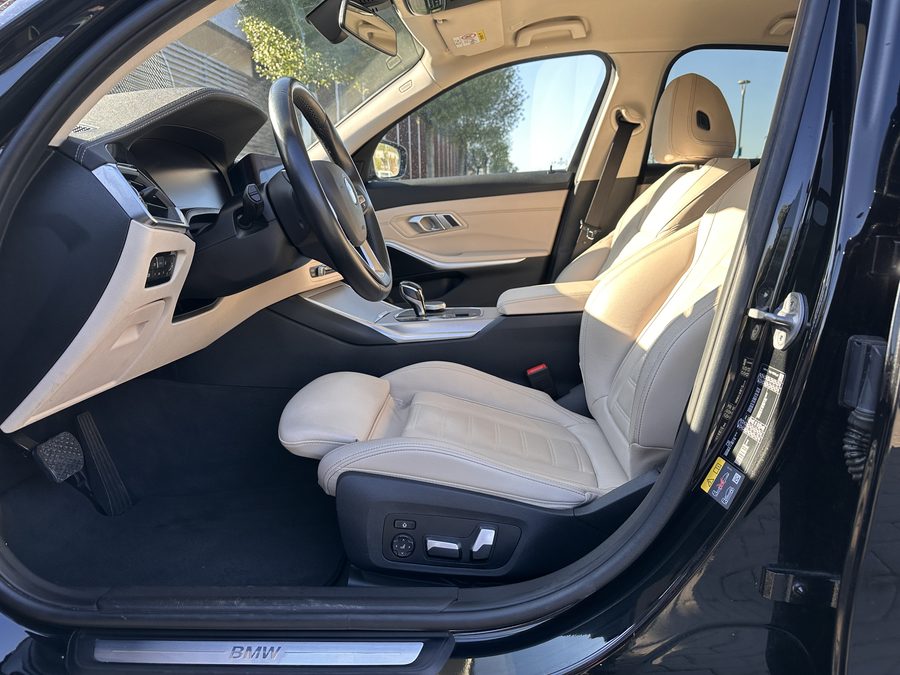 BMW Seria 3 330e Plug-in Hybrid – foto 17