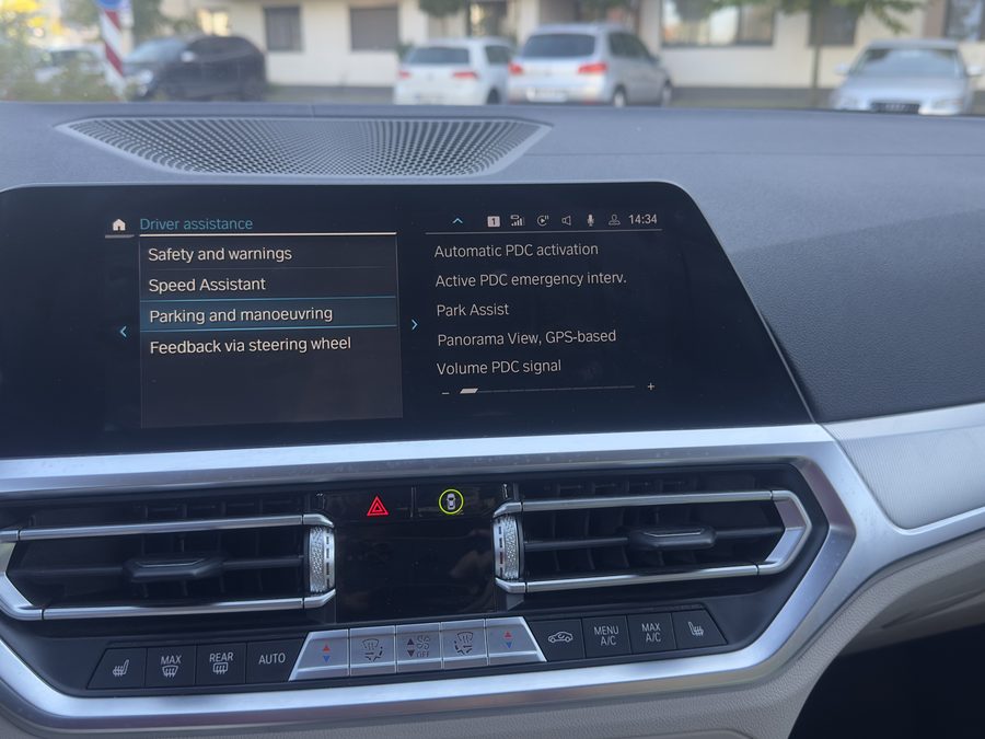 BMW Seria 3 330e Plug-in Hybrid – foto 26