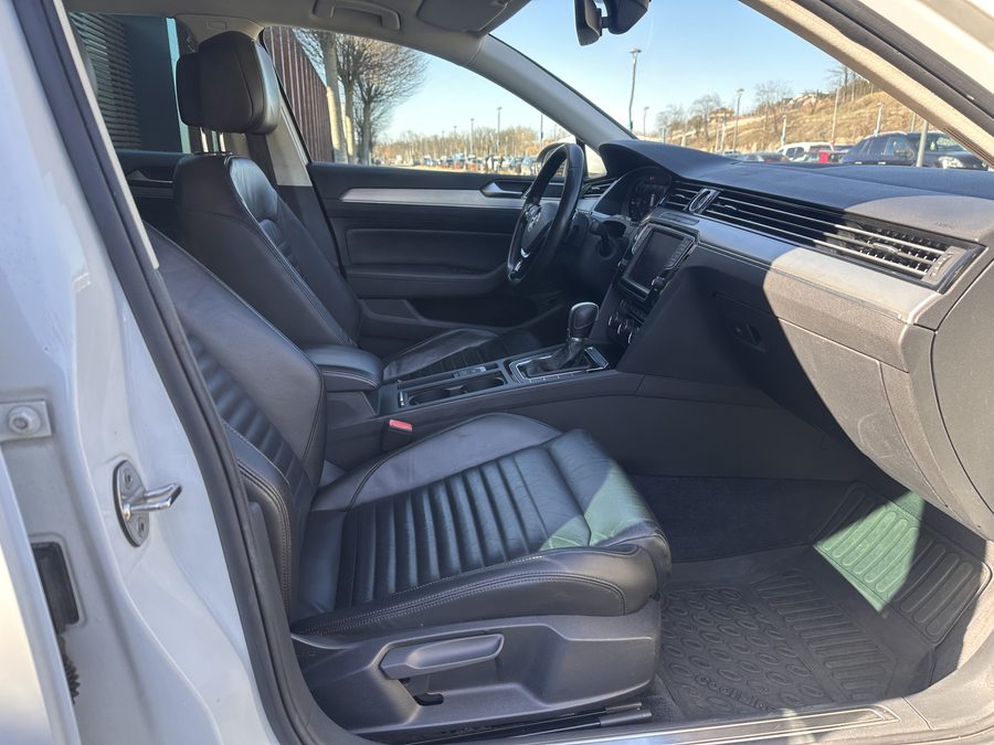 Volkswagen Passat Variant 2.0 TDI 190 CP DSG Highline – foto 22