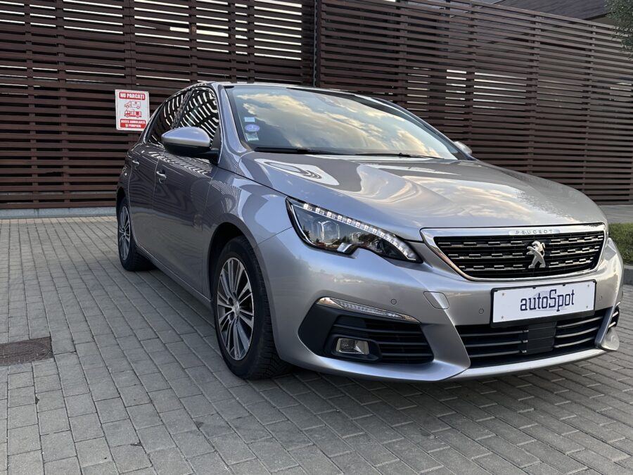 Peugeot 308 1.2 PureTech 130 EAT8 Allure Business, 2020