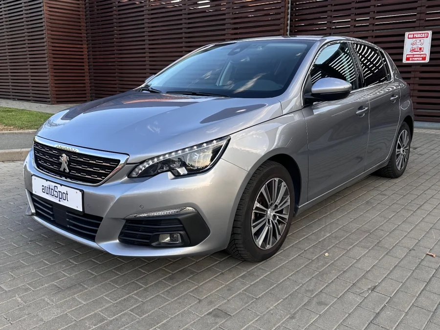 Peugeot 308 1.2 PureTech 130 EAT8 Allure Business – foto 35