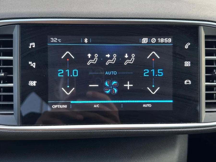 Peugeot 308 1.2 PureTech 130 EAT8 Allure Business – foto 16