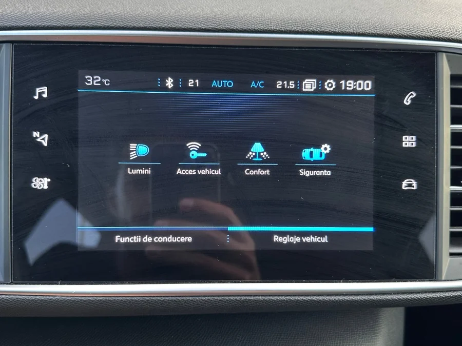 Peugeot 308 1.2 PureTech 130 EAT8 Allure Business – foto 10